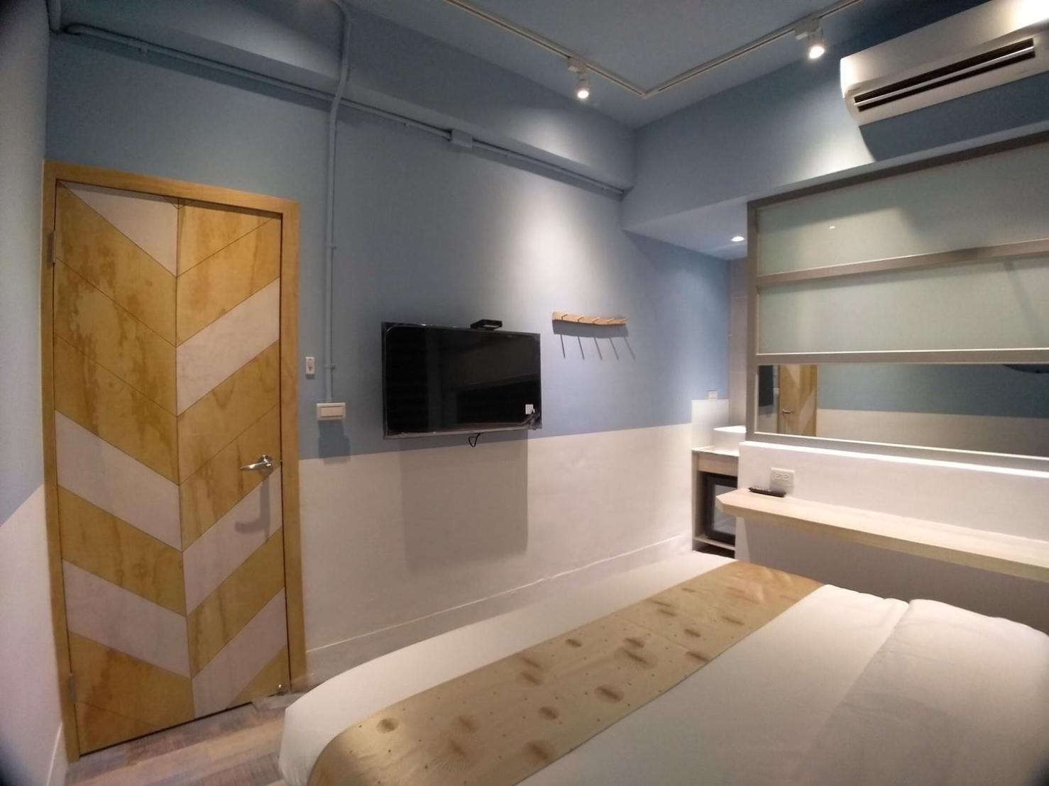 愛旅行民宿&近東大門夜市 Hualien Extérieur photo